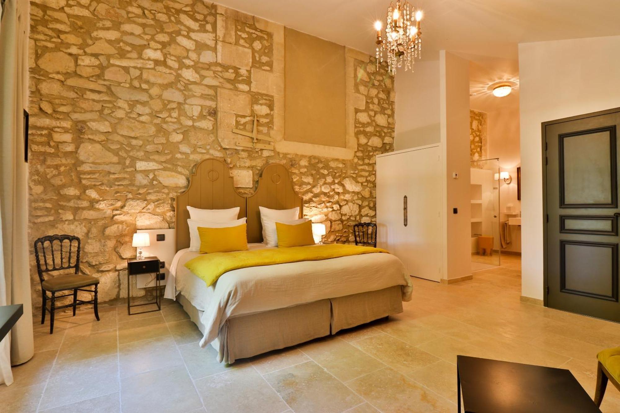 Mas Chateau Blanc Avignon Room photo